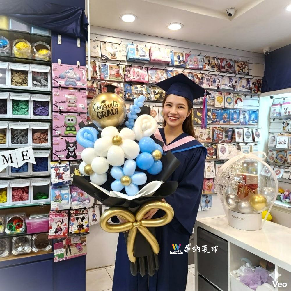 1150309_一號模特抱花束.jpg 1150309_一號模特抱花束.jpg